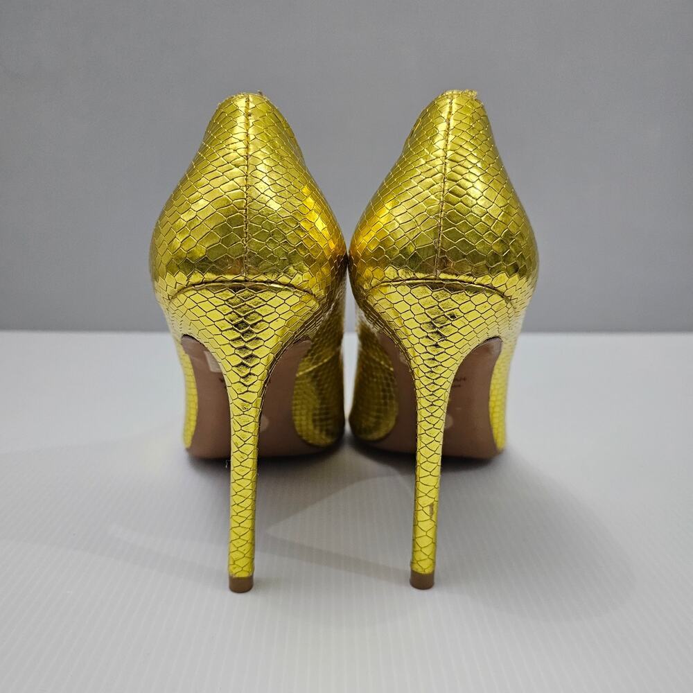 Stuart Weitzman Metallic Yellow Snakeskin Pointed-Toe Pumps - Picture 8 of 16